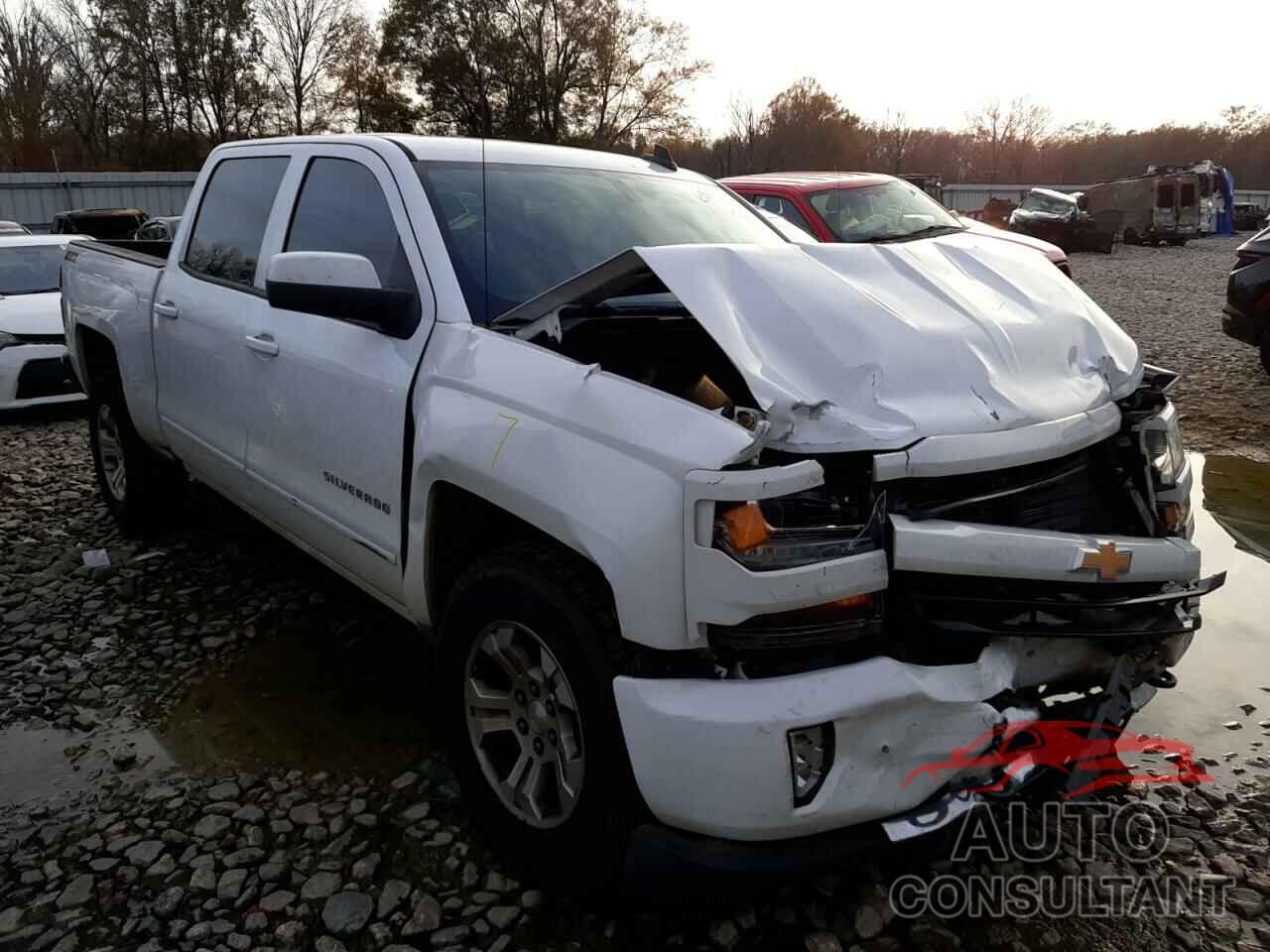CHEVROLET SILVERADO 2017 - 3GCUKREC6HG171068