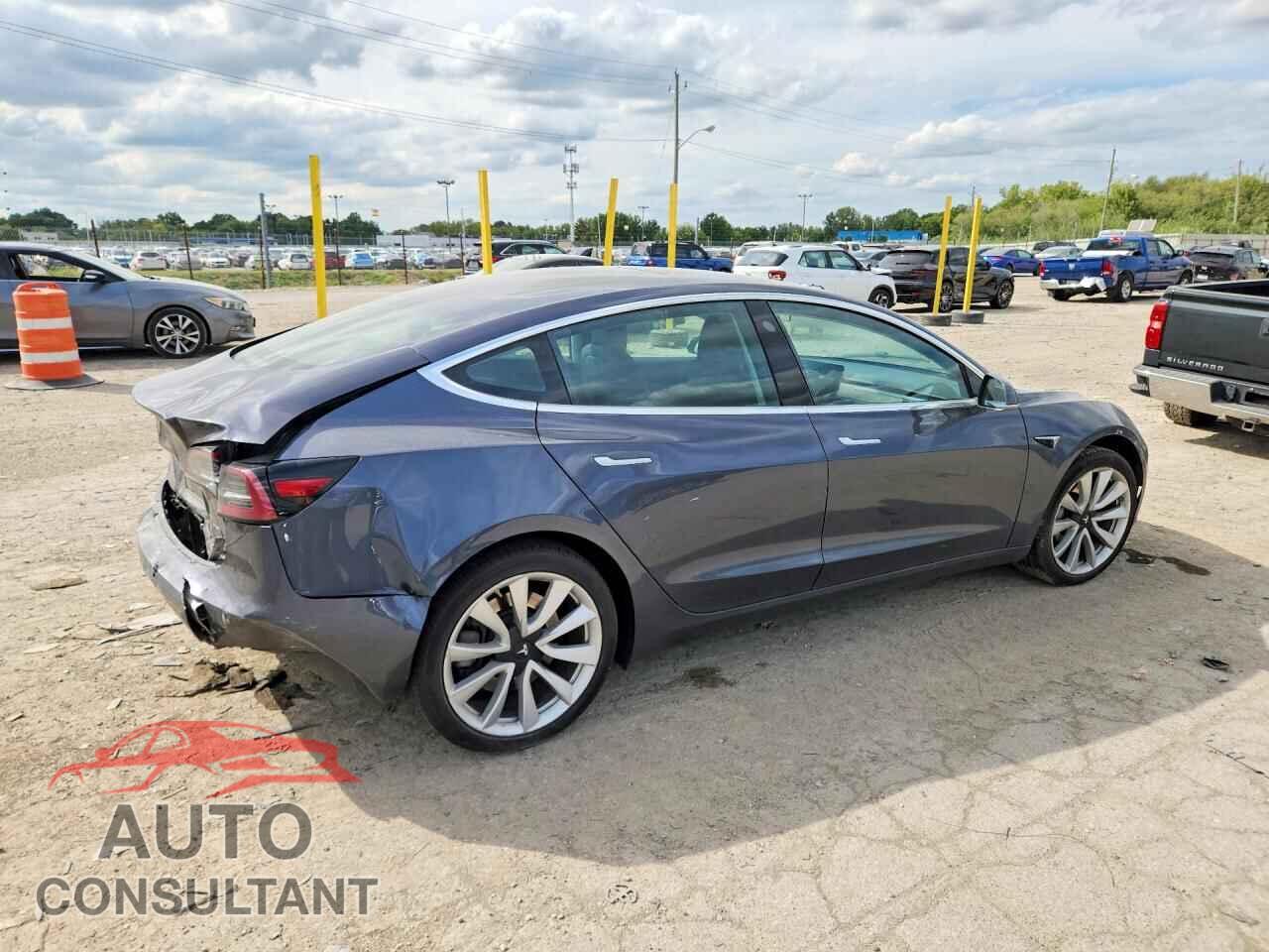 TESLA MODEL 3 2019 - 5YJ3E1EB8KF433701