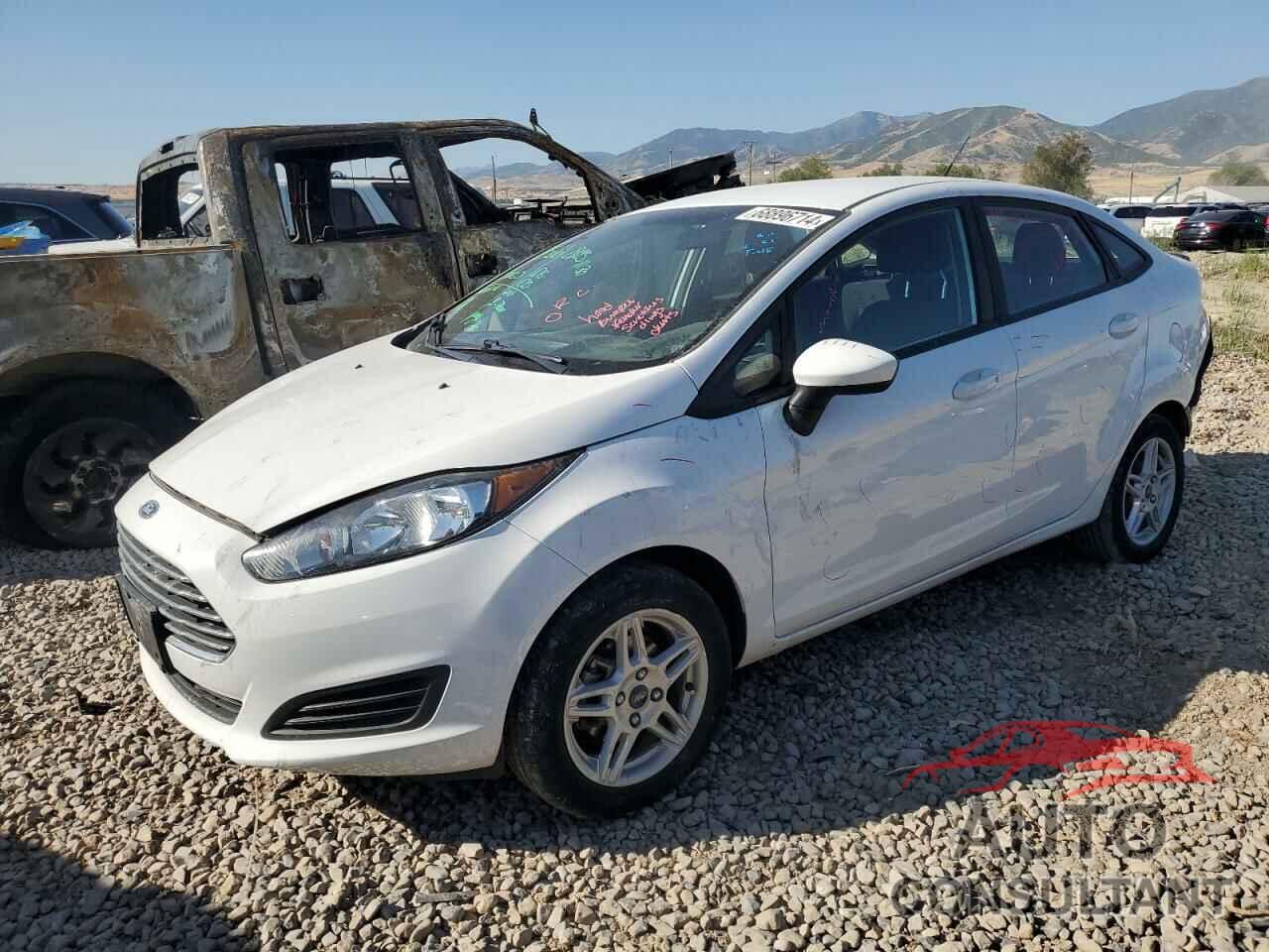 FORD FIESTA 2017 - 3FADP4BJ4HM110249