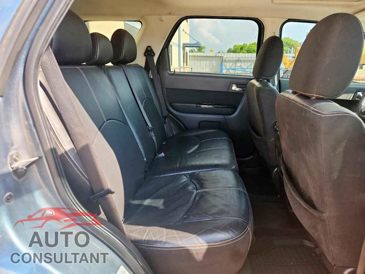 MAZDA TRIBUTE 2011 - 4F2CY0C79BKM00869