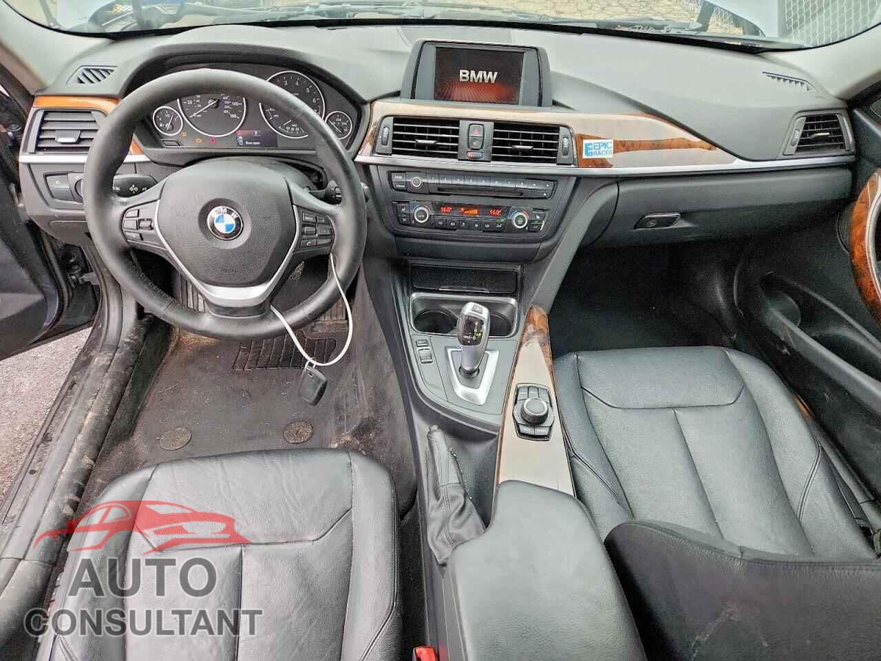 BMW 3 SERIES 2014 - WBA3B5C54EF959348