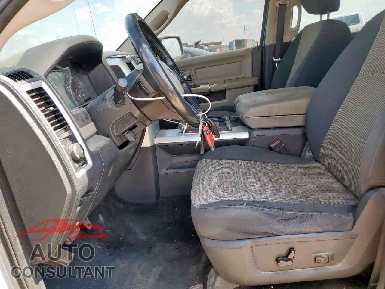 DODGE RAM 1500 2012 - 1C6RD6LT5CS113365