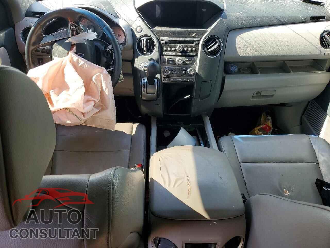 HONDA PILOT 2013 - 5FNYF4H57DB006846