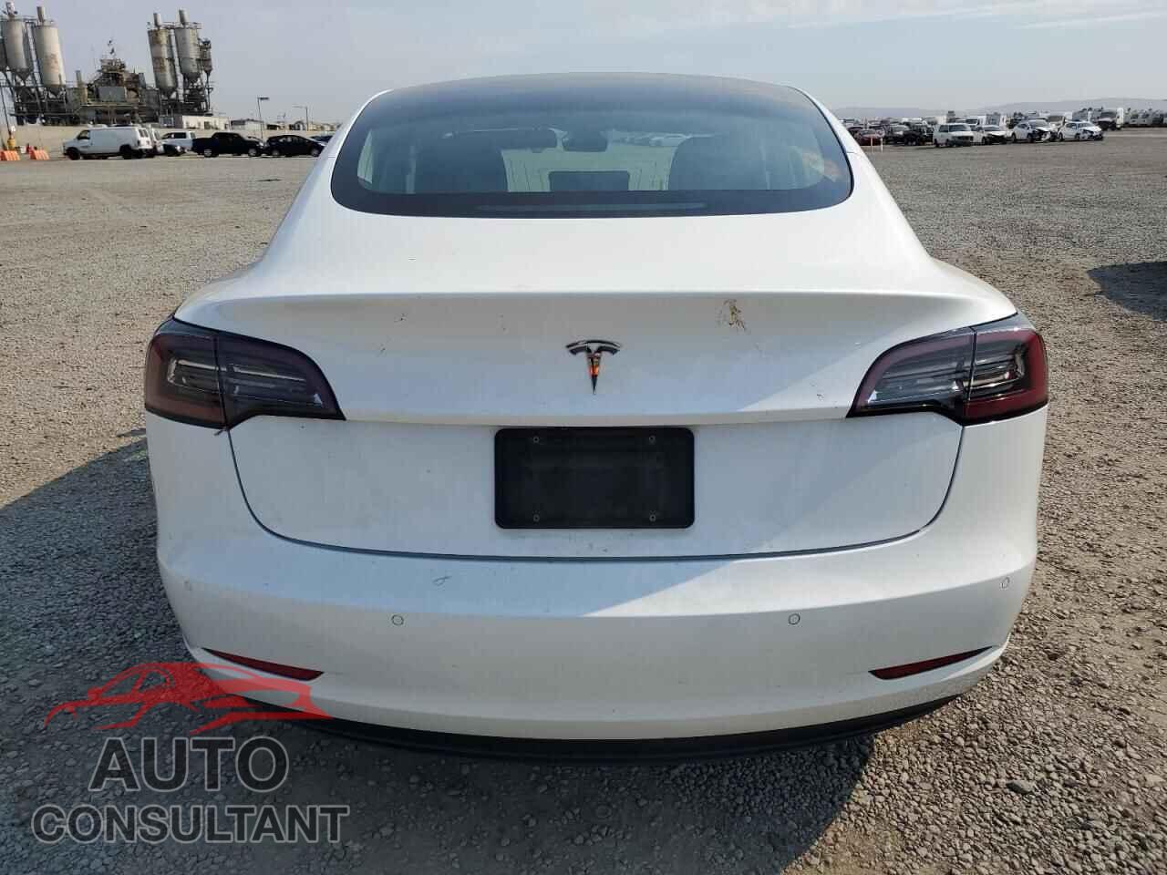 TESLA MODEL 3 2019 - 5YJ3E1EA5KF332994