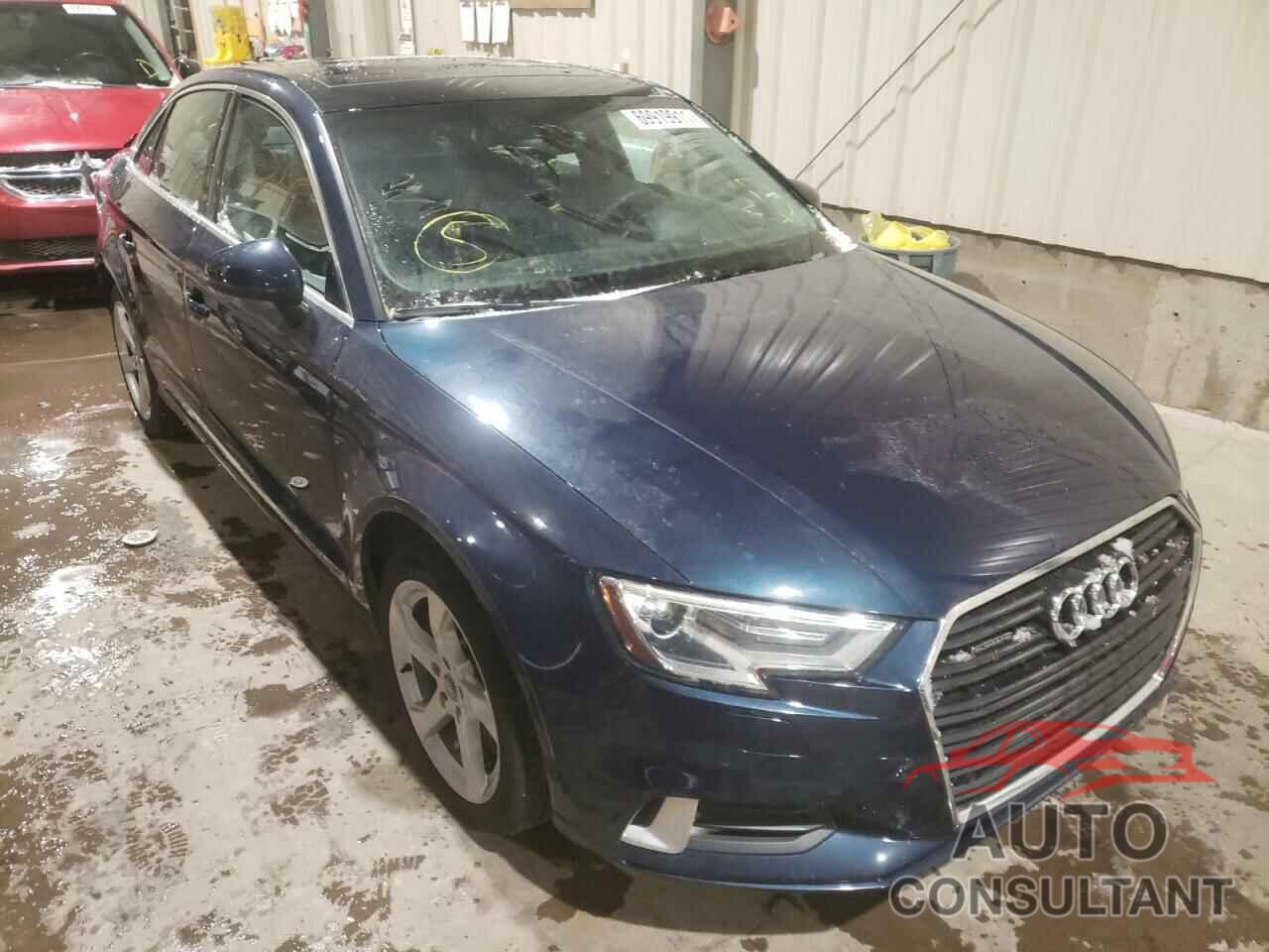 AUDI A3 2019 - WAUBEGFF0KA080683