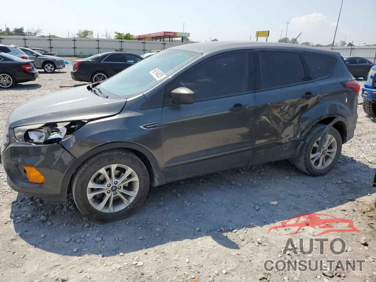 FORD ESCAPE 2019 - 1FMCU0F72KUB00095