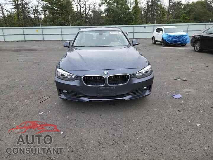 BMW 3 SERIES 2013 - WBA3B5C55DF598744