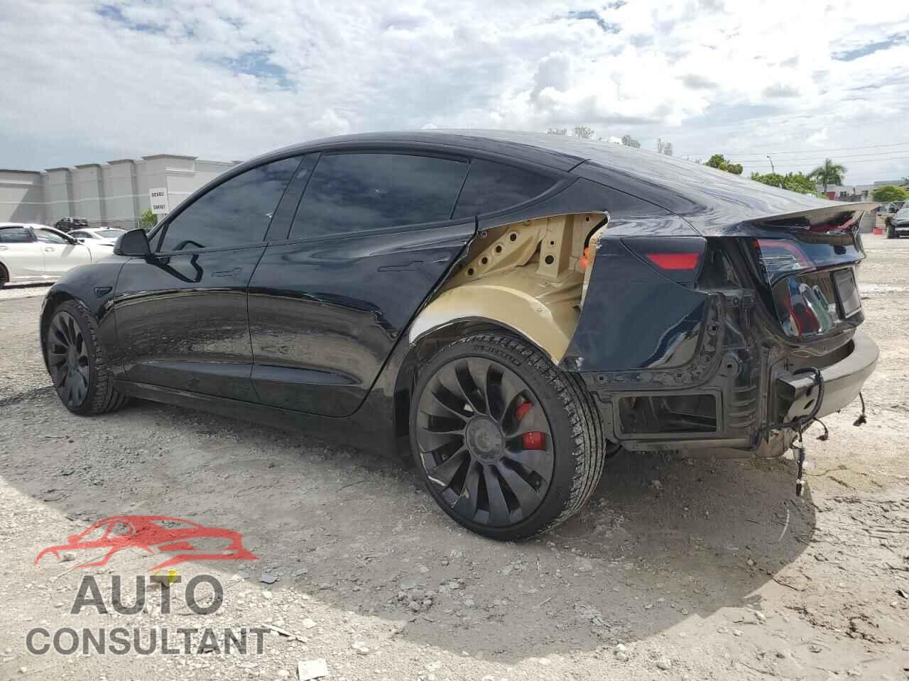 TESLA MODEL 3 2023 - 5YJ3E1EC7PF471310