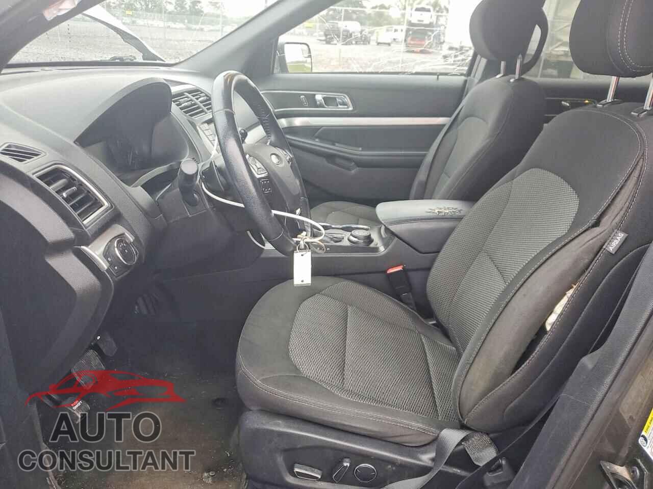 FORD EXPLORER 2017 - 1FM5K8D83HGC24134