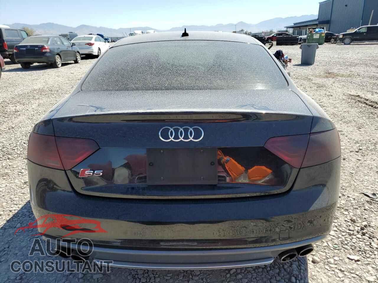 AUDI S5/RS5 2014 - WAUCGAFR5EA059905