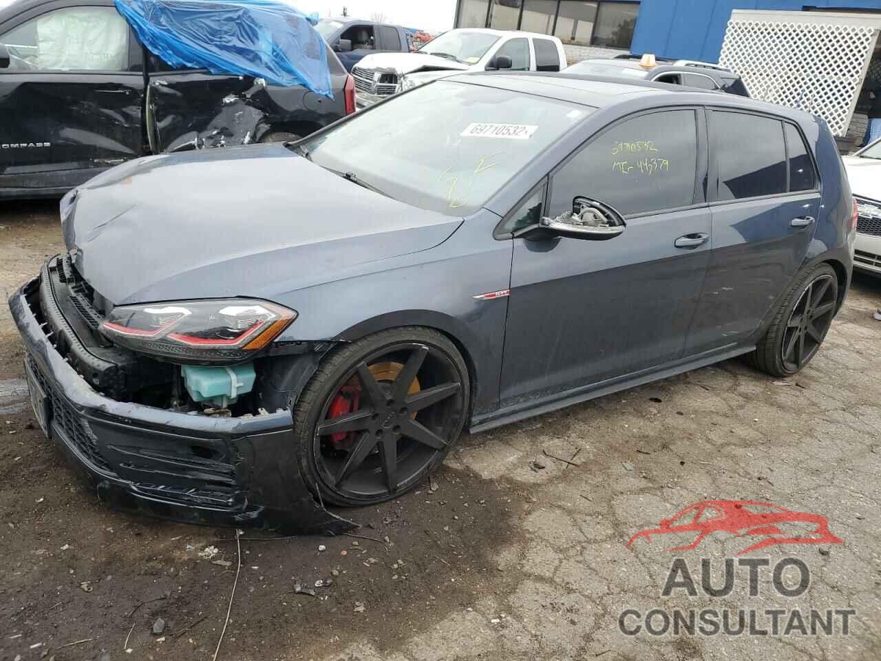 VOLKSWAGEN GTI 2019 - 3VW6T7AU3KM032157