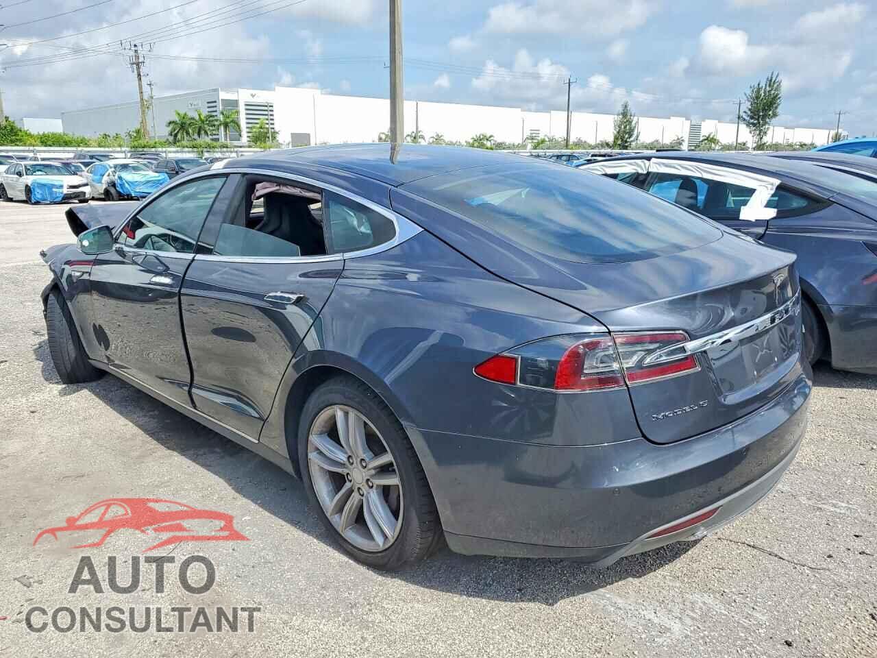 TESLA MODEL S 2016 - 5YJSA1E29GF129632