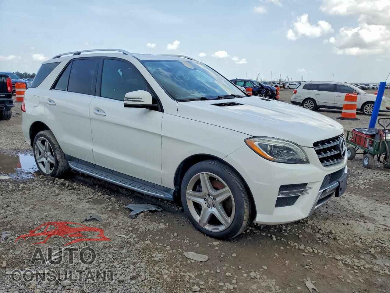 MERCEDES-BENZ M-CLASS 2014 - 4JGDA7DB3EA374862