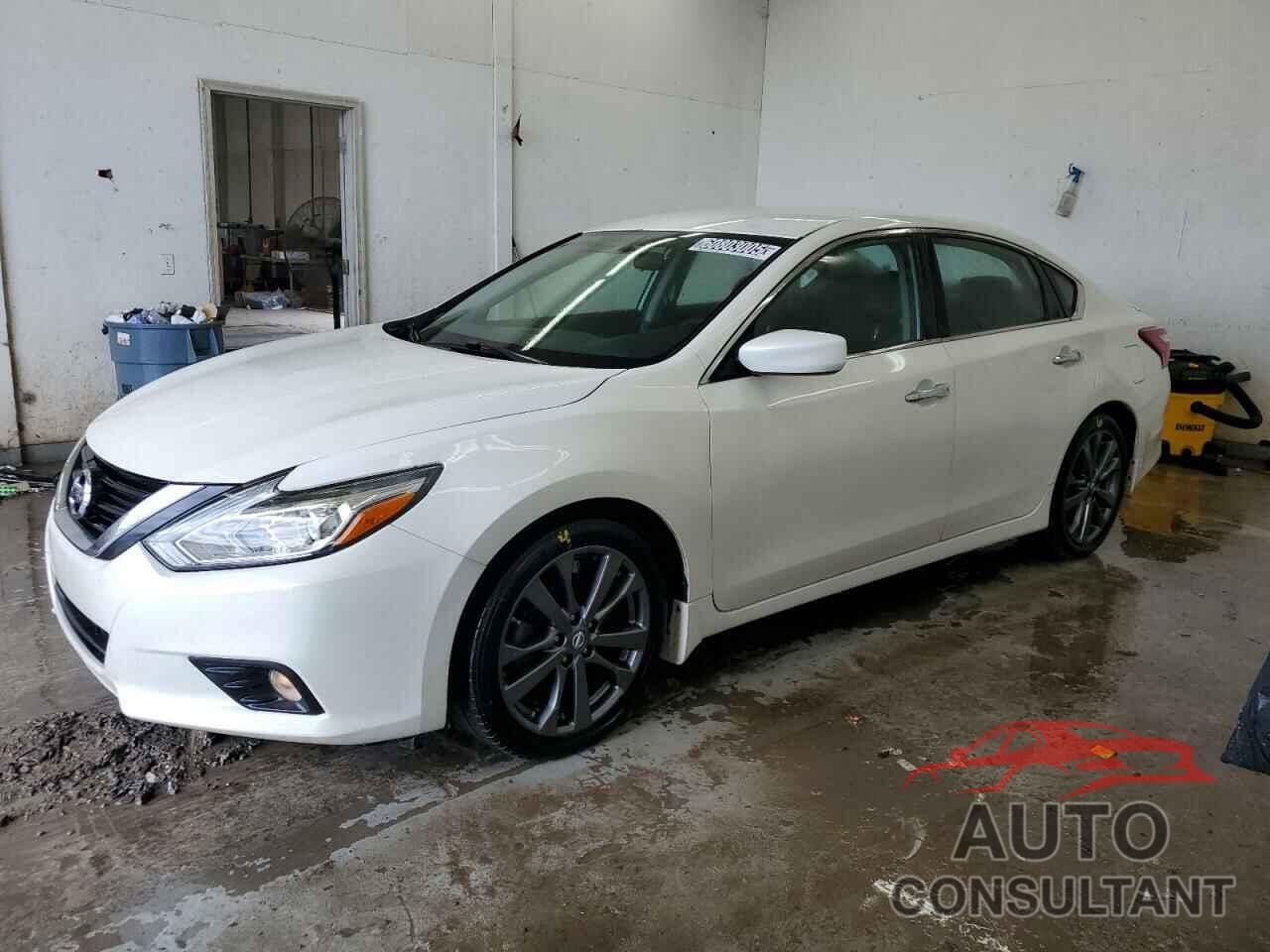 NISSAN ALTIMA 2018 - 1N4AL3AP7JC477233