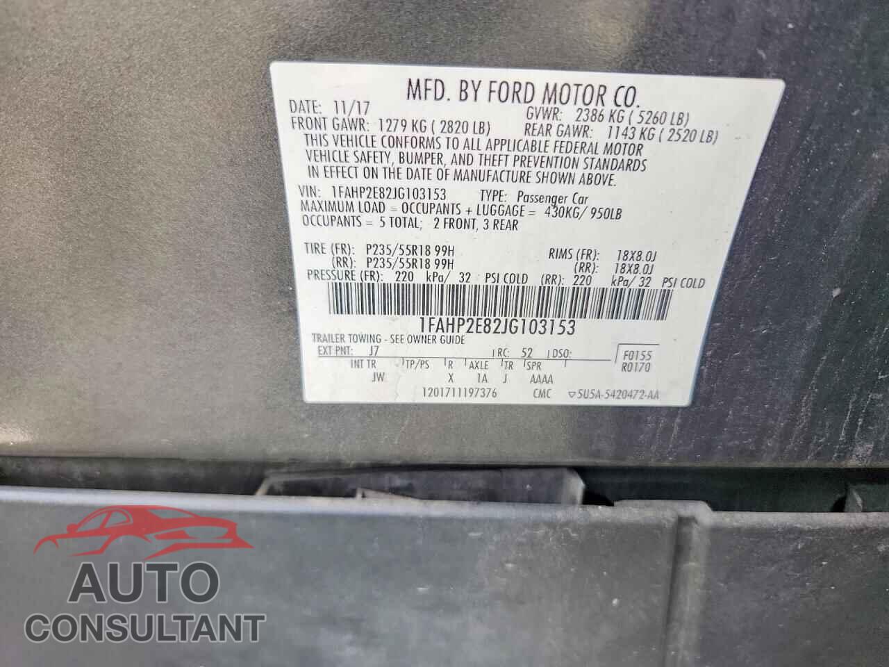 FORD TAURUS 2018 - 1FAHP2E82JG103153