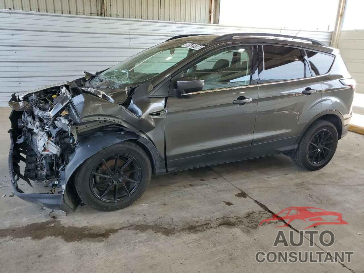 FORD ESCAPE 2017 - 1FMCU0GD7HUD09619