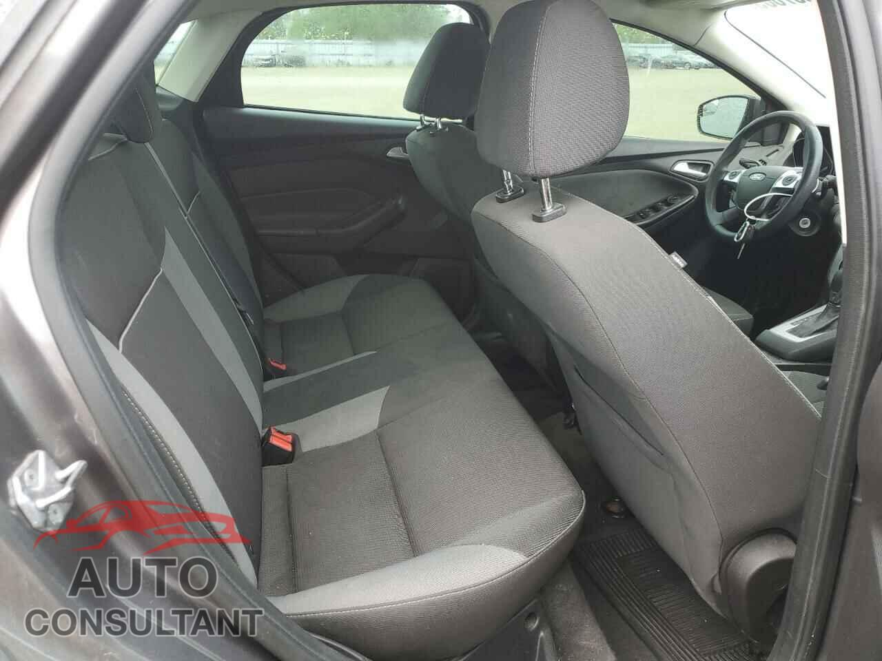 FORD FOCUS 2013 - 1FADP3F24DL100281