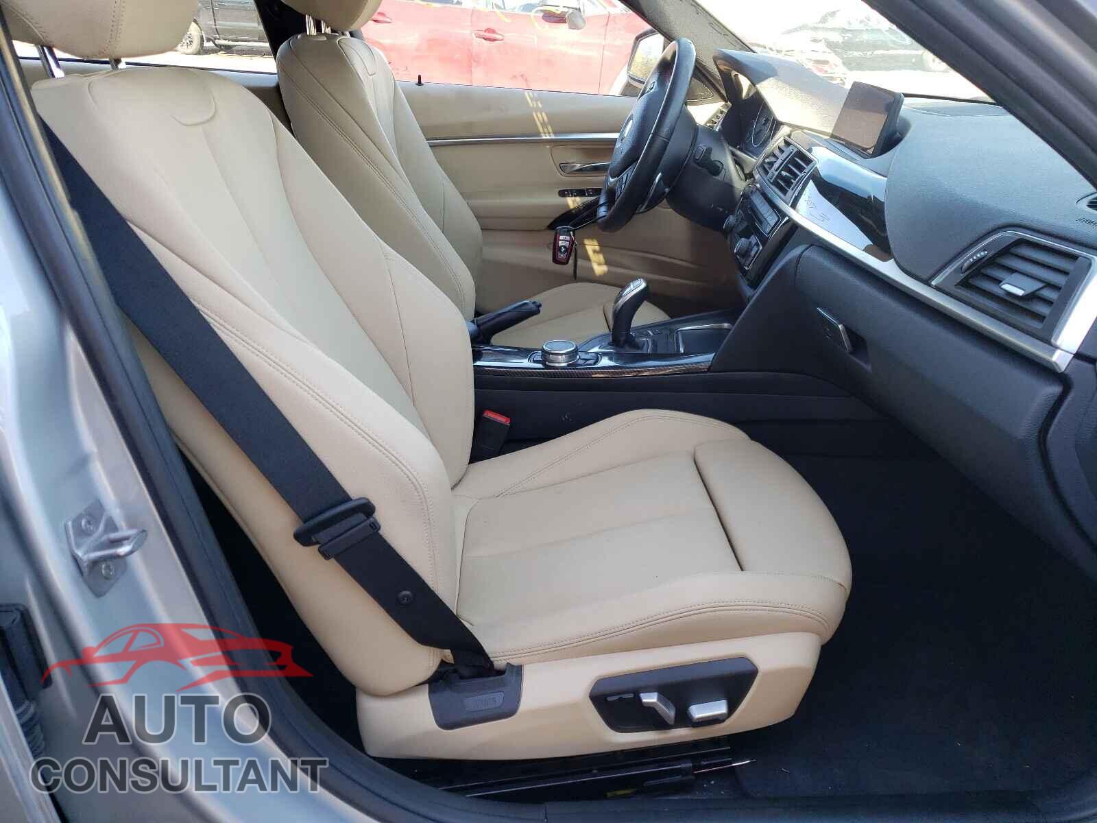 BMW 3 SERIES 2016 - WBA8E3G50GNU04739