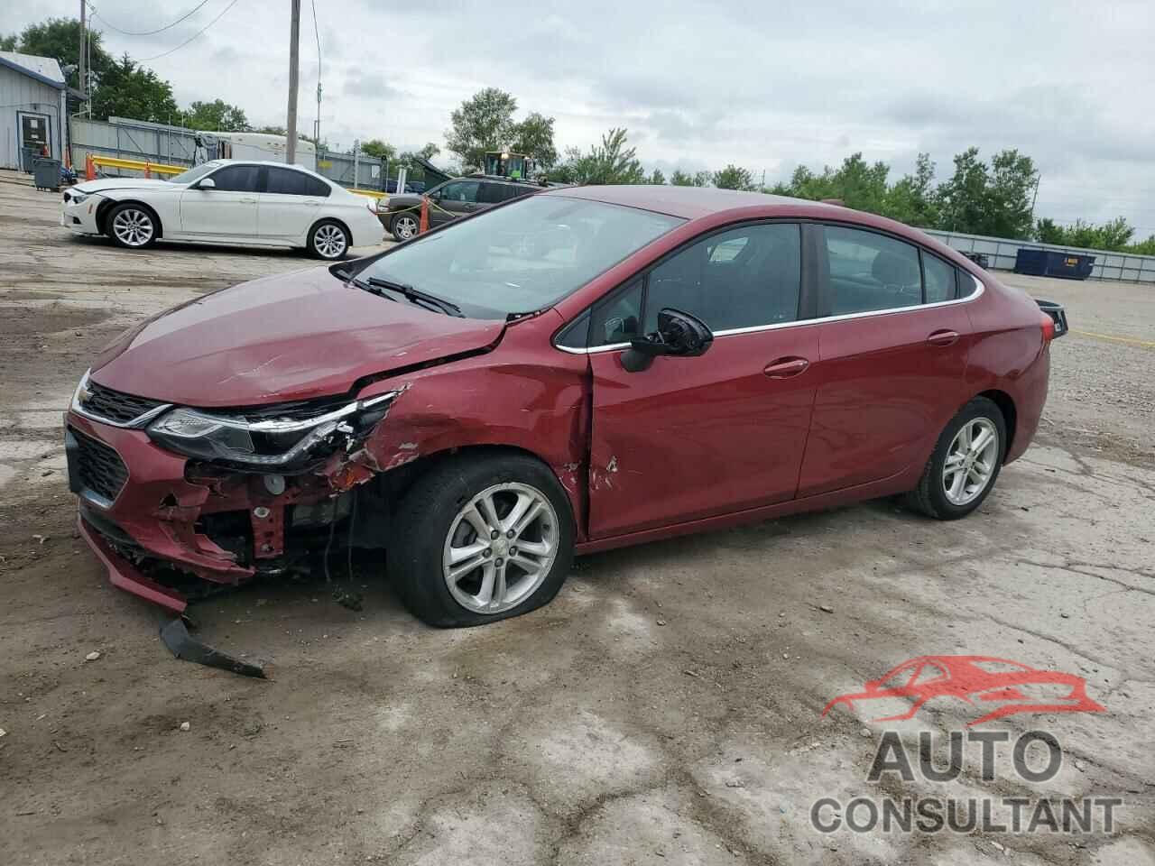 CHEVROLET CRUZE 2018 - 1G1BE5SM7J7177640
