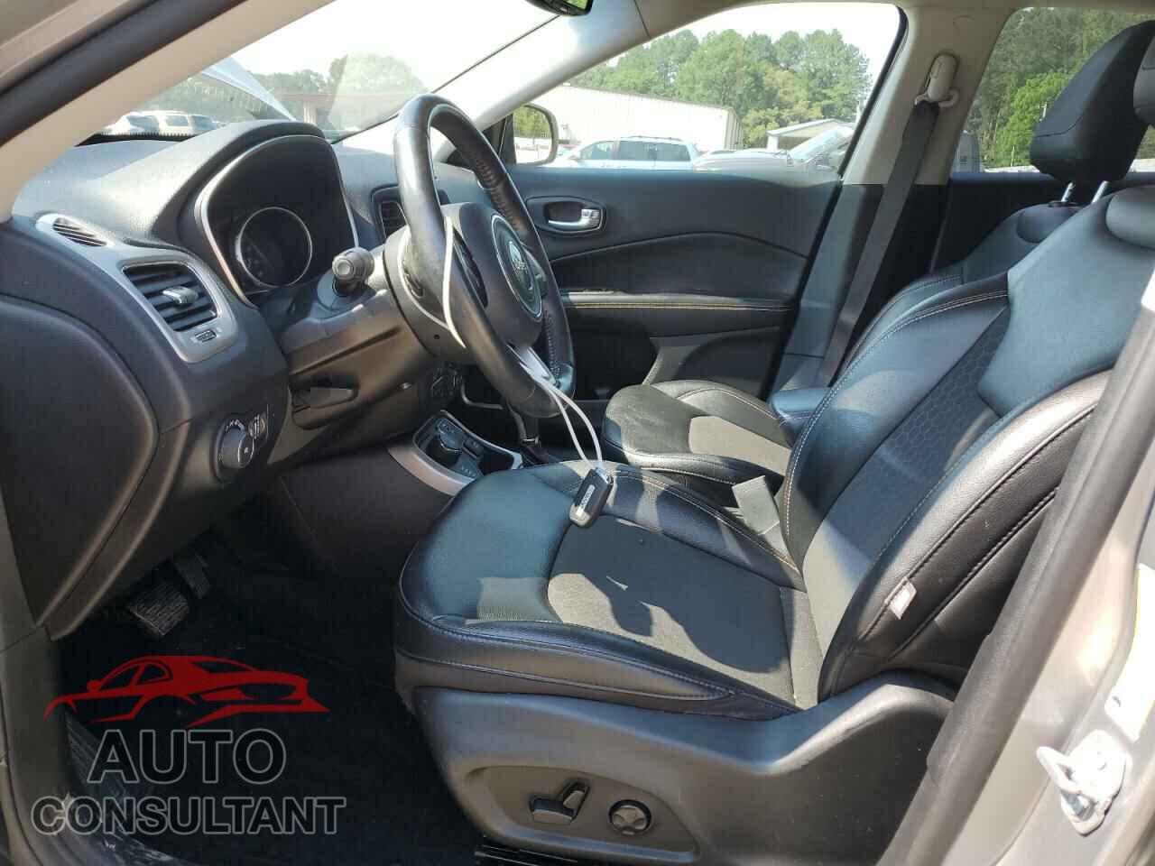 JEEP COMPASS 2019 - 3C4NJDBB3KT847058