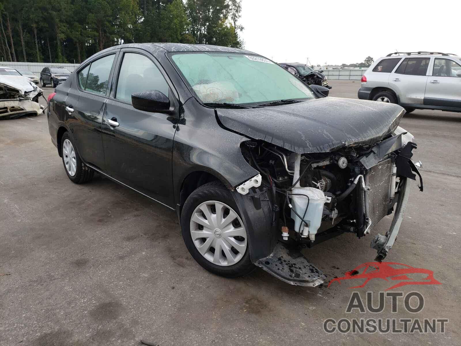 NISSAN VERSA 2017 - 3N1CN7AP4HL866997