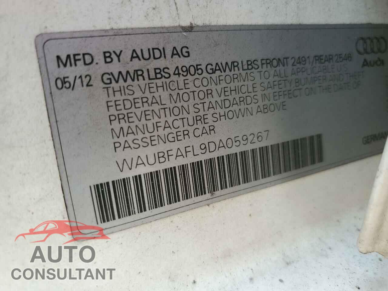 AUDI A4 2013 - WAUBFAFL9DA059267