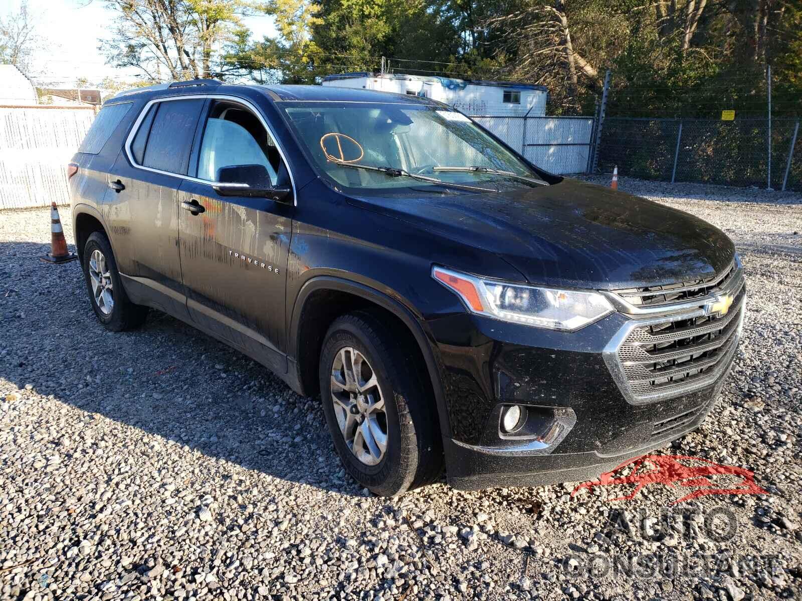 CHEVROLET TRAVERSE 2018 - 1GNEVGKW6JJ182663