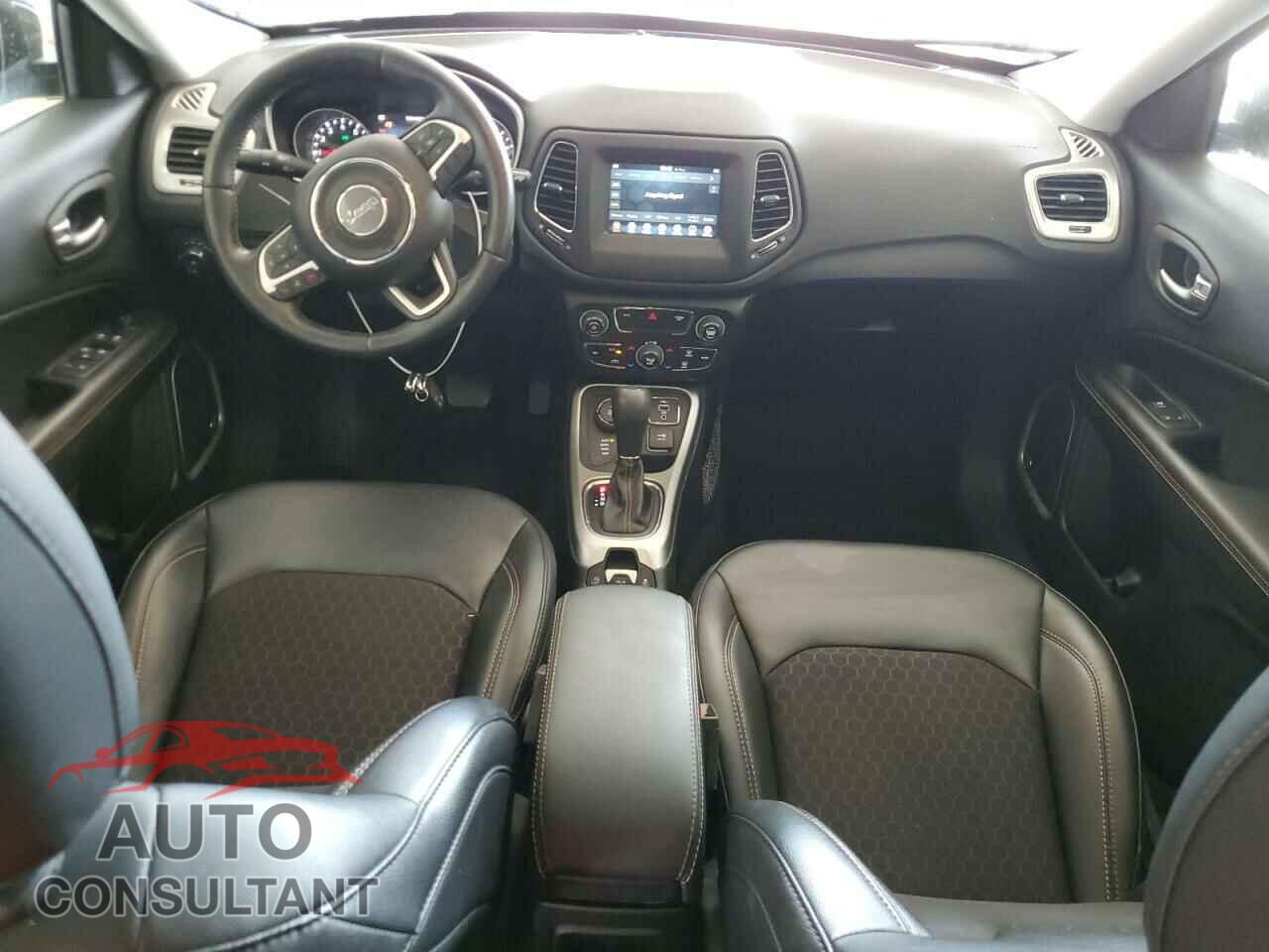 JEEP COMPASS 2021 - 3C4NJDBB7MT551012
