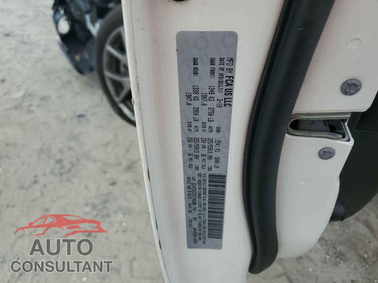 DODGE JOURNEY 2019 - 3C4PDDEG7KT746080