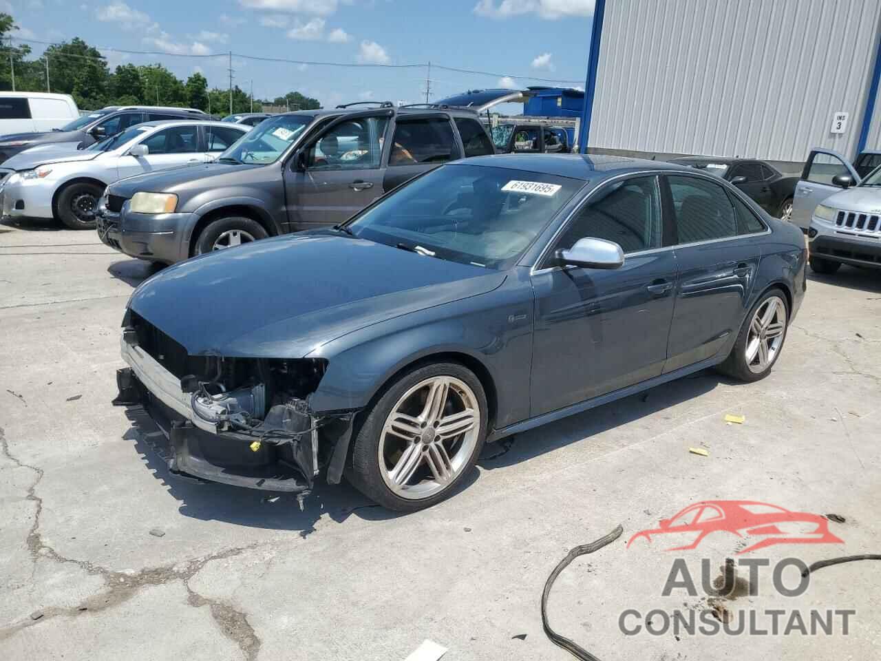 AUDI S4/RS4 2011 - WAUBGAFL4BA099394
