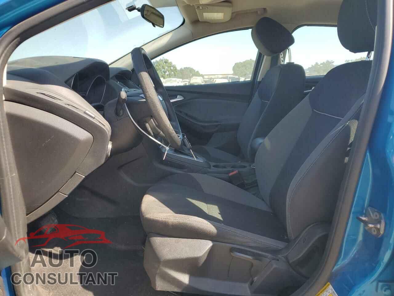 FORD FOCUS 2014 - 1FADP3K22EL399728