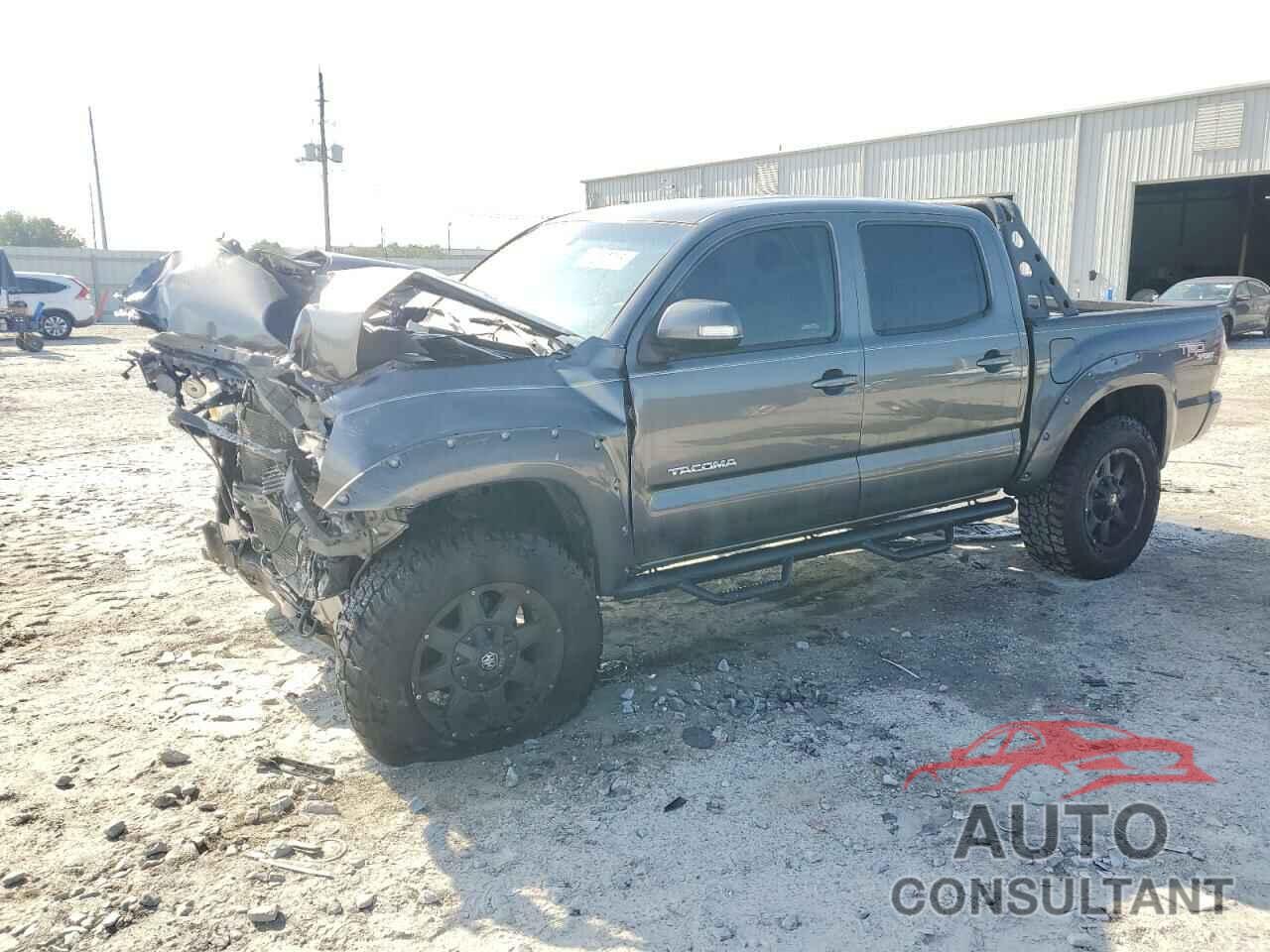 TOYOTA TACOMA 2013 - 5TFLU4EN6DX076137
