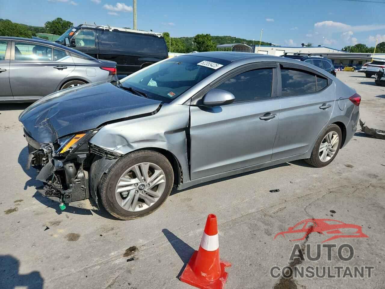 HYUNDAI ELANTRA 2019 - KMHD84LF4KU779749
