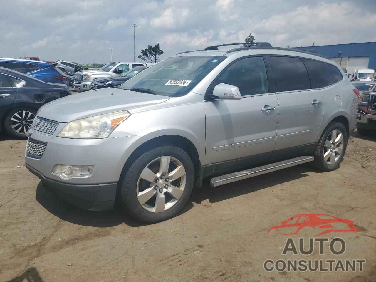 CHEVROLET TRAVERSE 2011 - 1GNKRGED7BJ382230