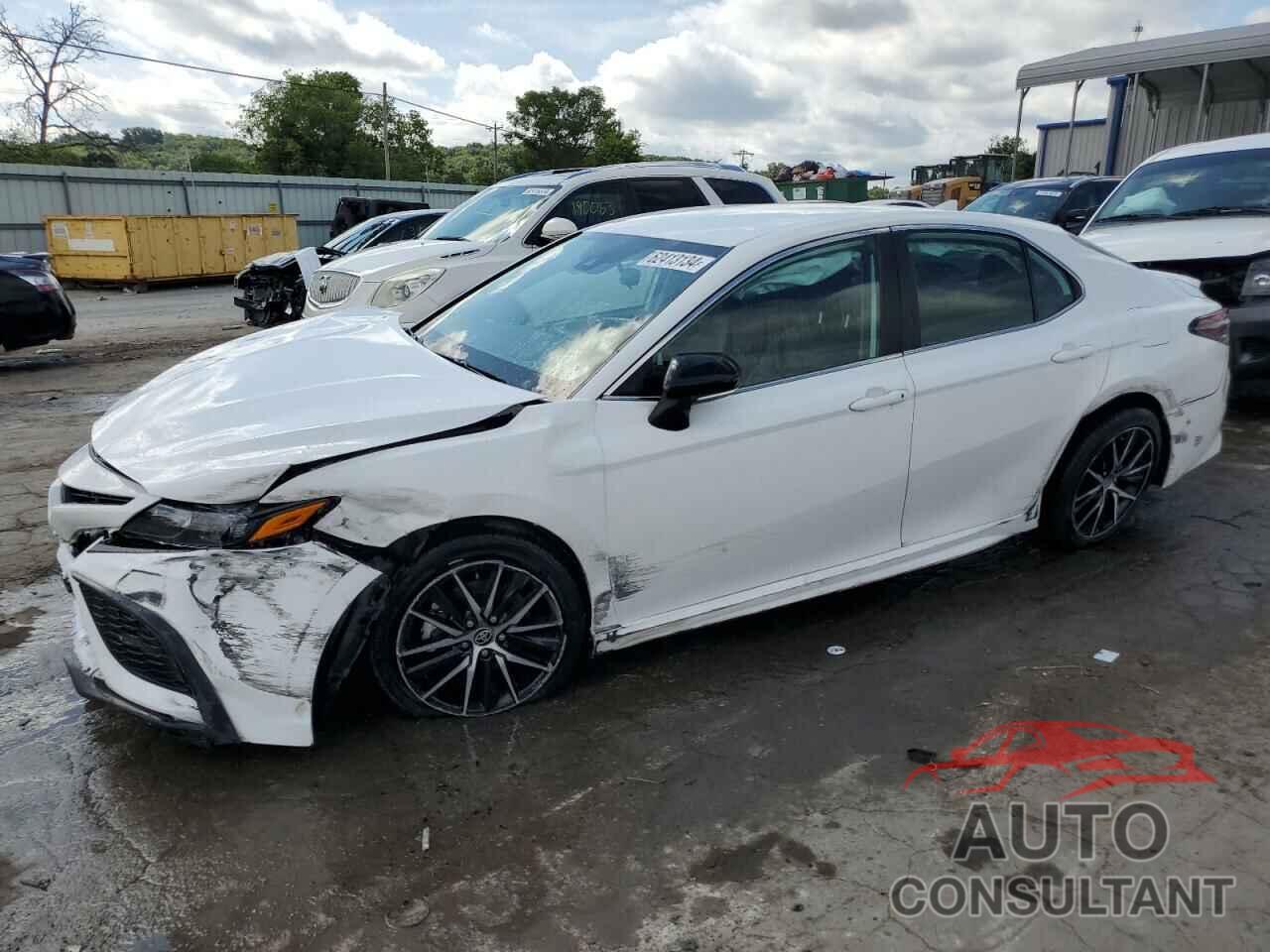 TOYOTA CAMRY 2023 - 4T1G11AK6PU770882