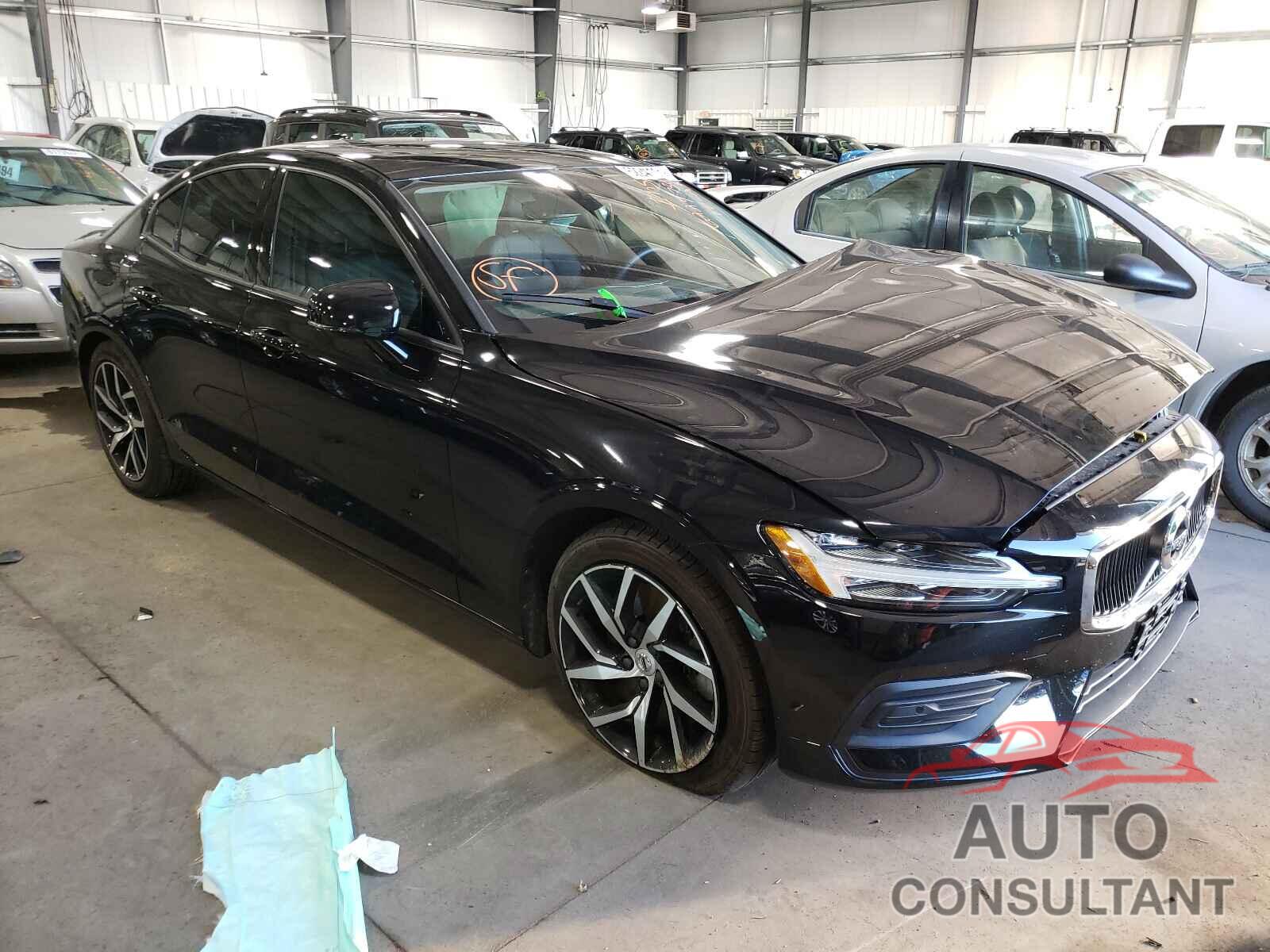 VOLVO S60 2019 - 7JRA22TK4KG018228