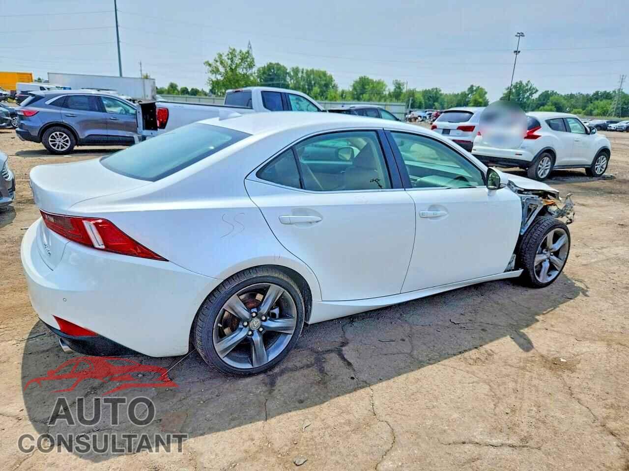 LEXUS IS 2014 - JTHCE1D2XE5000340