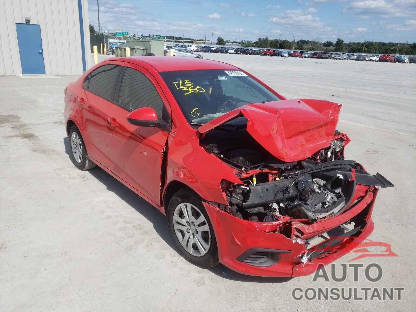 CHEVROLET SONIC 2017 - 1G1JB5SHXH4148054