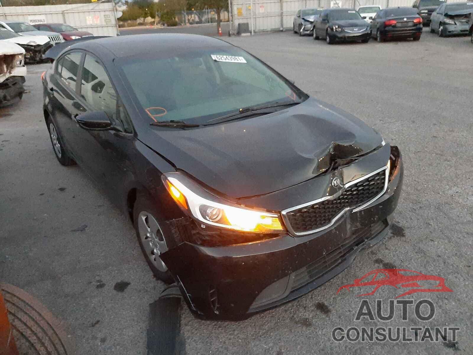 KIA FORTE 2017 - 3KPFL4A72HE052544