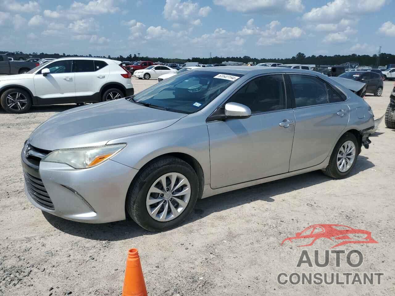 TOYOTA CAMRY 2016 - 4T4BF1FKXGR583459