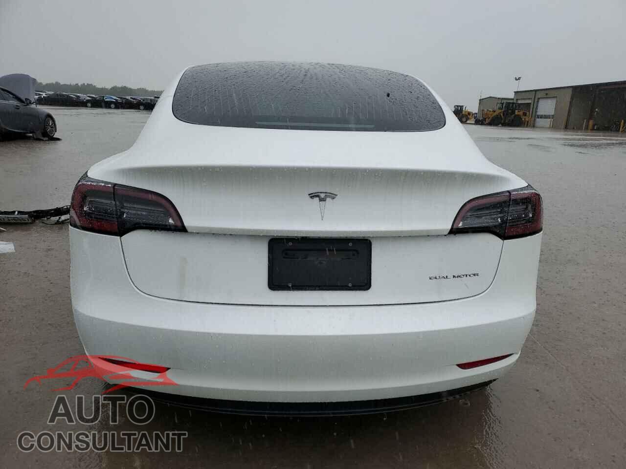 TESLA MODEL 3 2020 - 5YJ3E1EB0LF620979