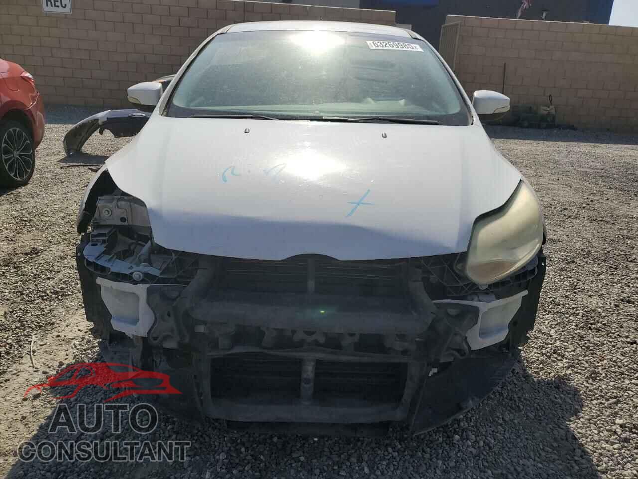 FORD FOCUS 2014 - 1FADP3F24EL453931