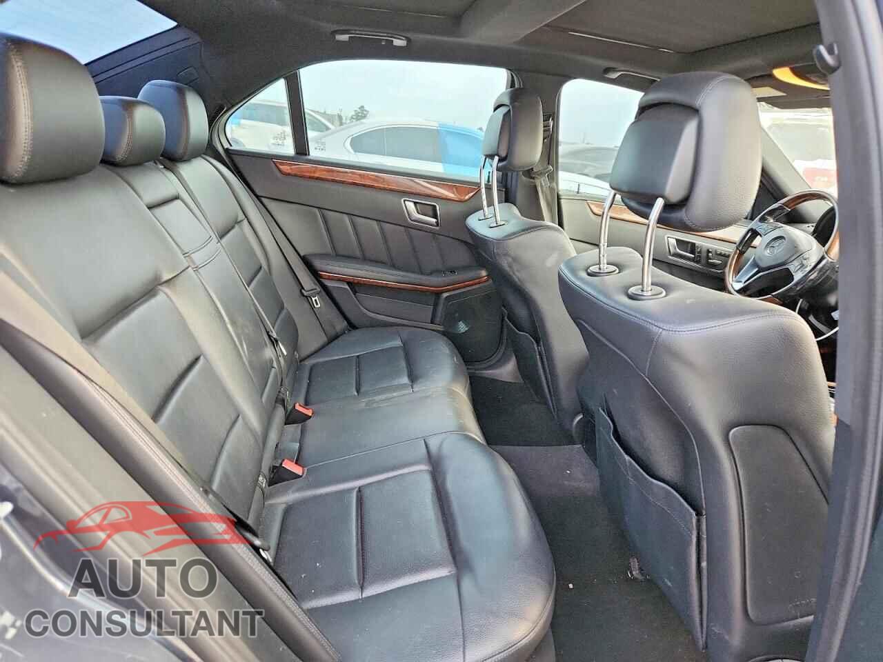 MERCEDES-BENZ E-CLASS 2012 - WDDHF5KB2CA567179