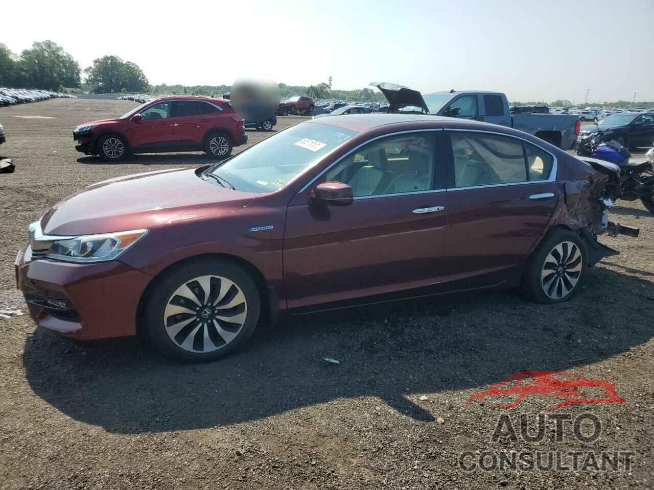HONDA ACCORD 2017 - JHMCR6F58HC009109