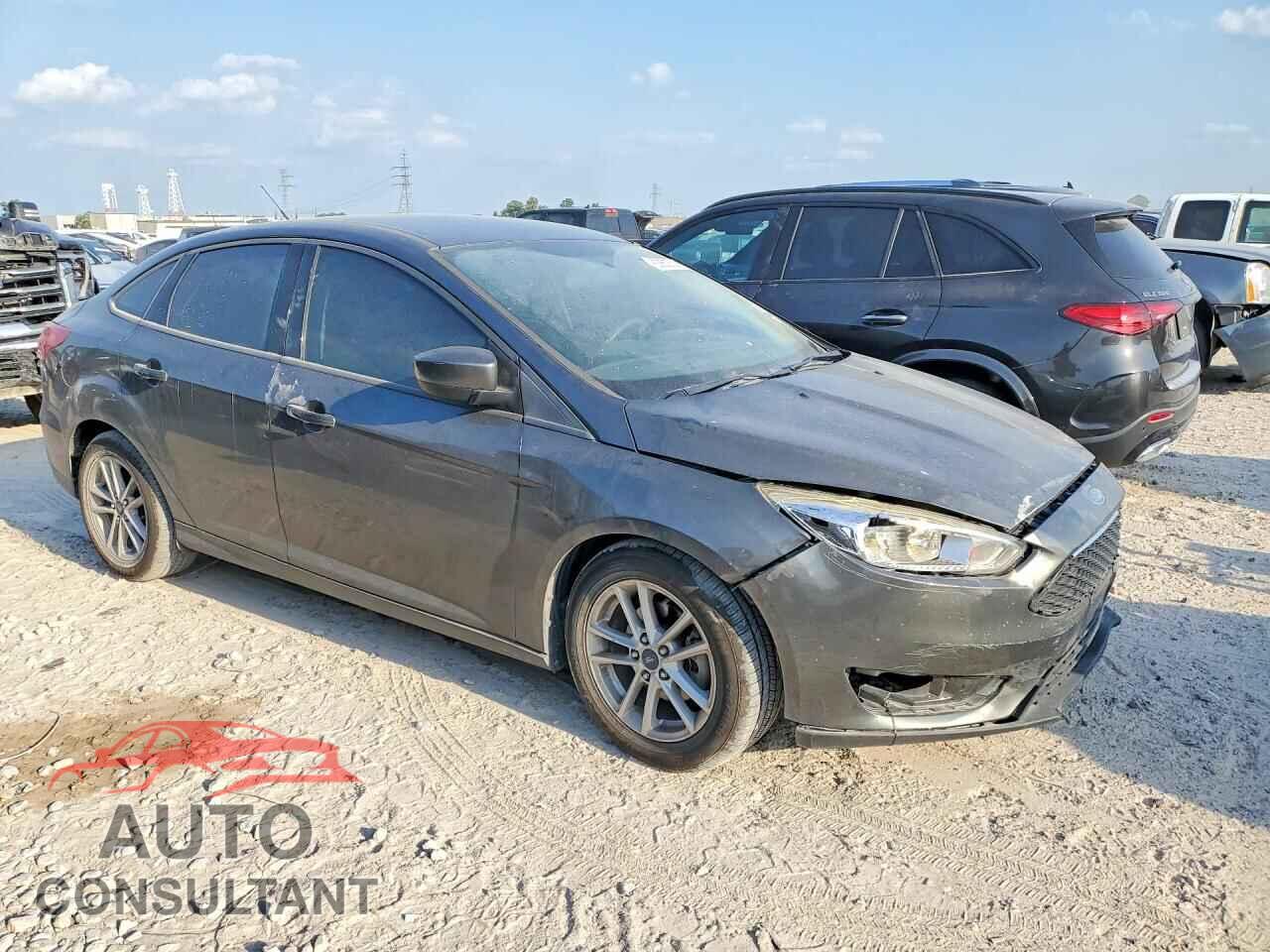 FORD FOCUS 2018 - 1FADP3FE3JL321764