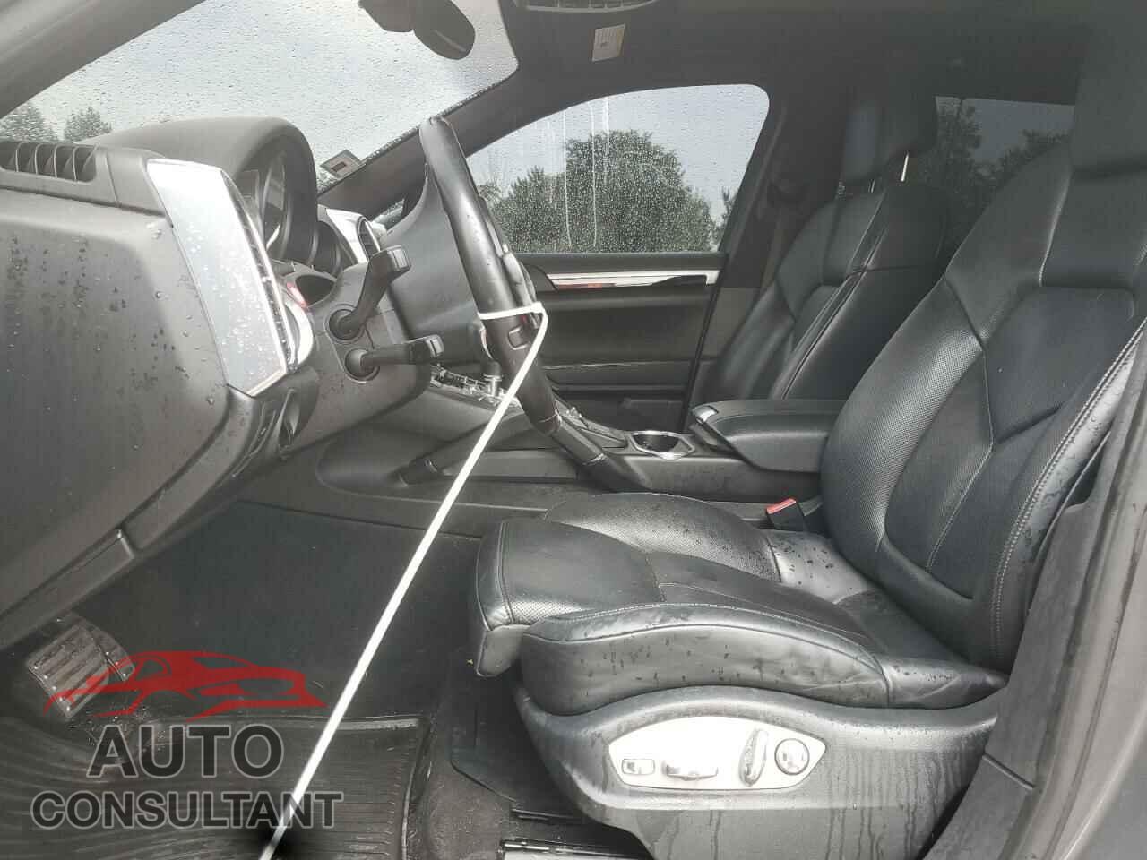 PORSCHE CAYENNE 2013 - WP1AB2A27DLA84248