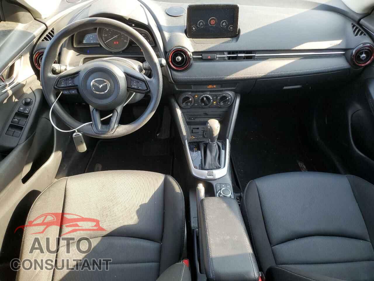 MAZDA CX-3 2018 - JM1DKFB73J0314493