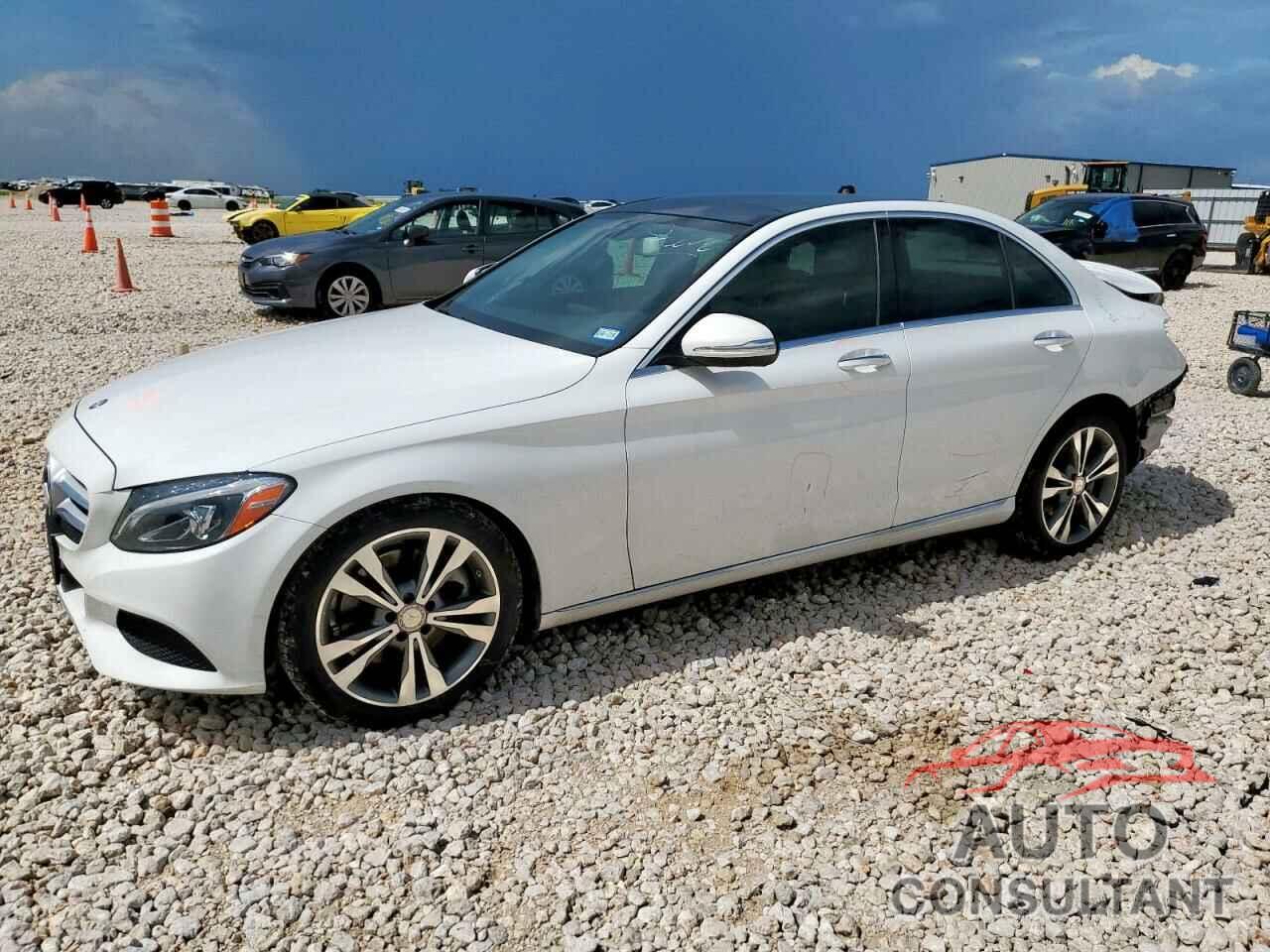 MERCEDES-BENZ C-CLASS 2015 - 55SWF4JB4FU064972