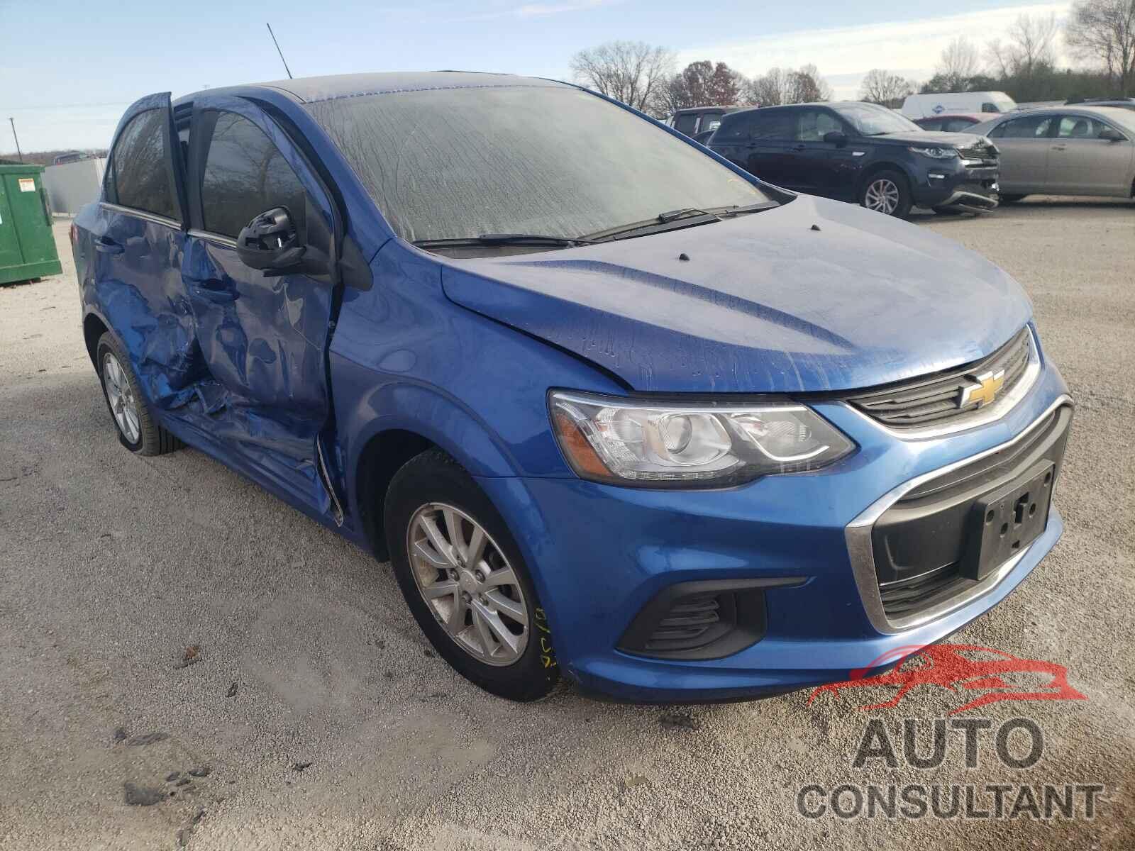 CHEVROLET SONIC 2018 - 1G1JD5SH7J4102522