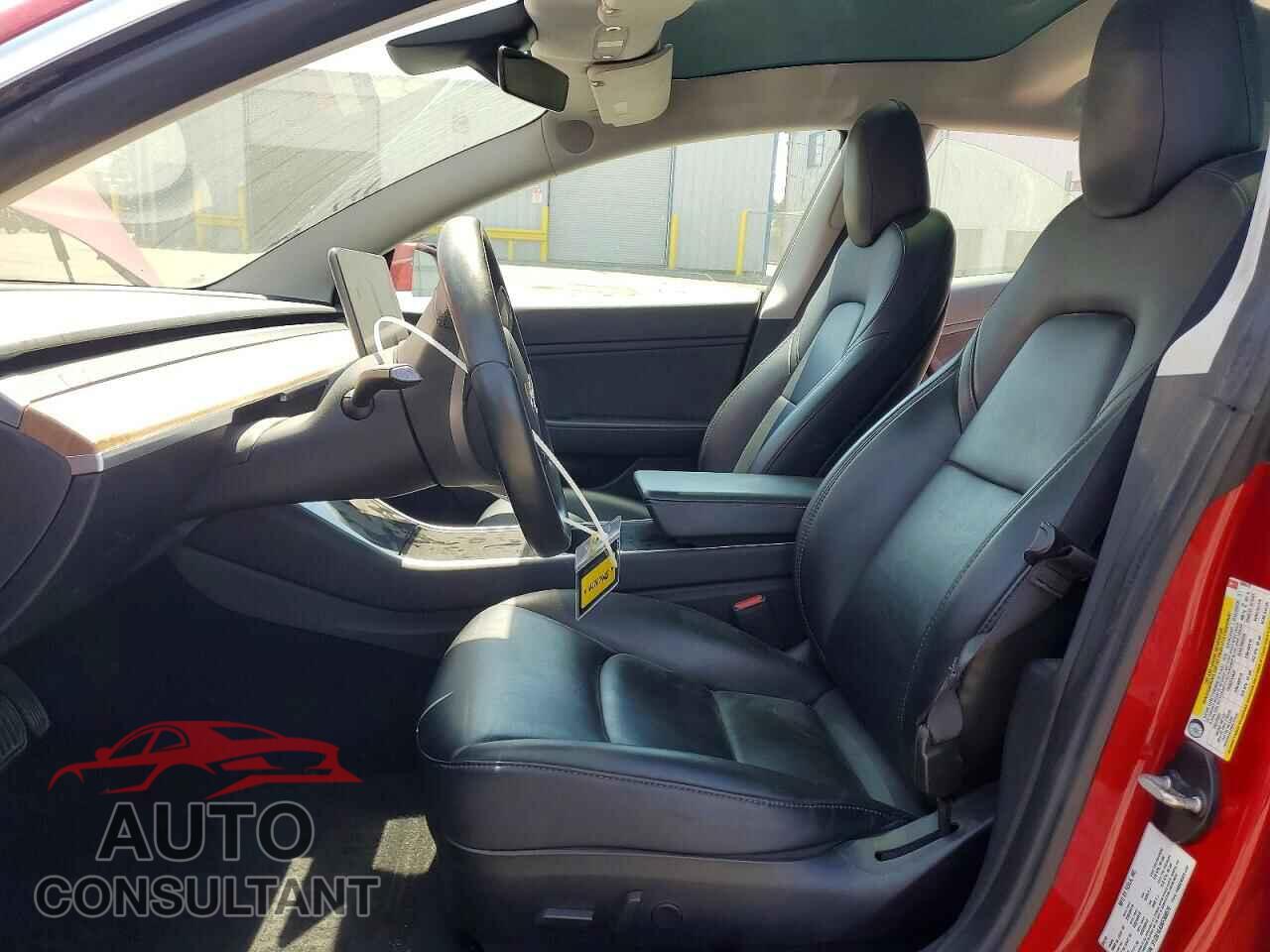 TESLA MODEL 3 2019 - 5YJ3E1EA9KF308570